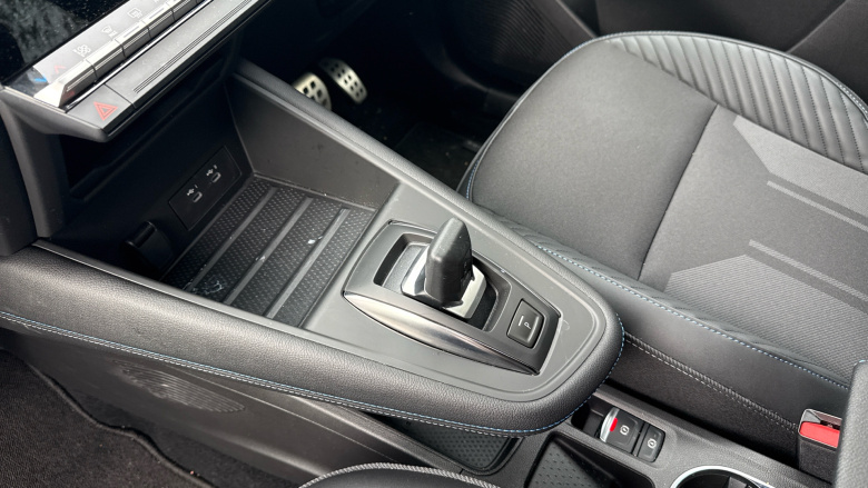 Renault Symbioz 1.8 E-Tech FHEV 160 Techno Esprit Alpine 5dr Auto Hybrid Estate